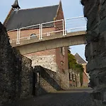 Les Remparts 班什