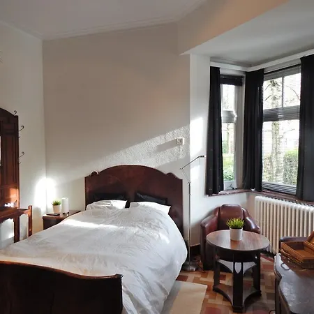 Les Remparts Guest house