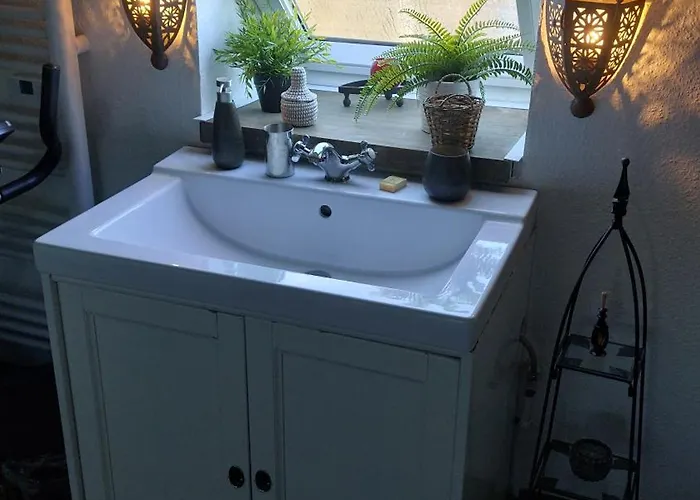 Les Remparts 4* בינך