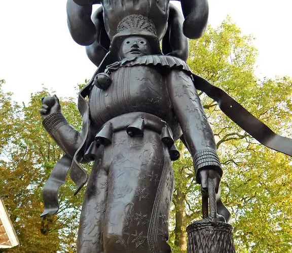 בית הארחה Les Remparts בינך