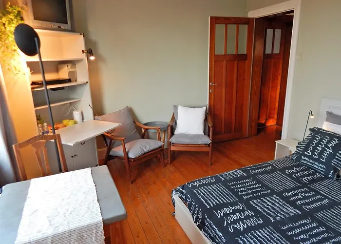 Les Remparts בית הארחה