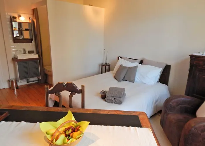 בית הארחה Les Remparts 4*