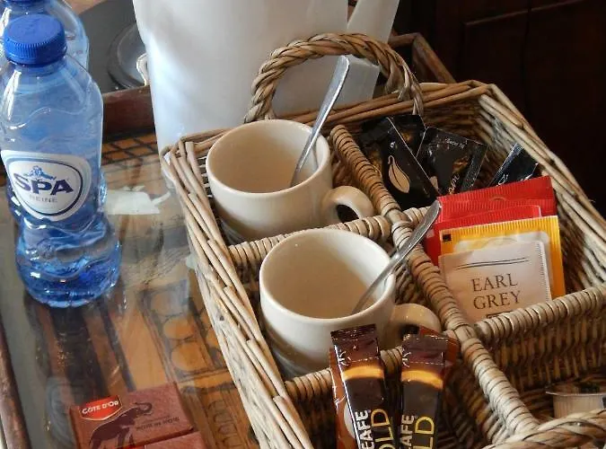 Les Remparts בינך