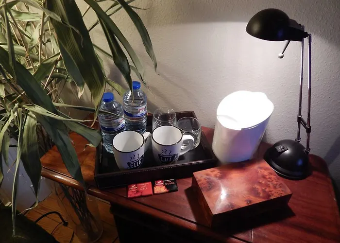 Les Remparts בינך