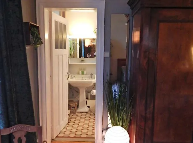 Les Remparts בינך