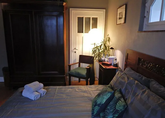 Les Remparts בית הארחה 4*