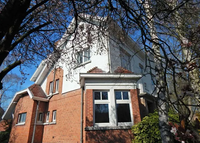 בית הארחה Les Remparts 4*